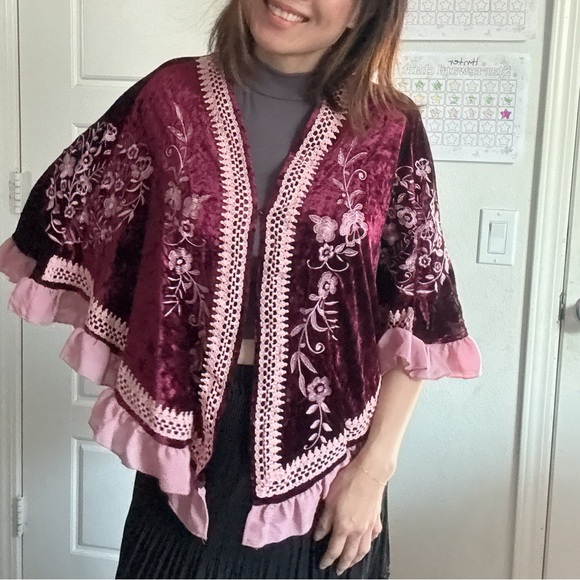 Boho Burgundy Velvet Floral Embroidered Ruffle Detail Kimono Cardigan - Picture 4 of 16